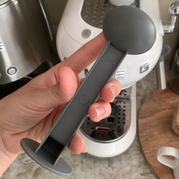 SMEG Presser for Espresso - Picture 3 of 3